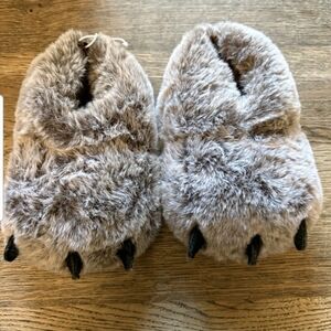 Old Navy Furry Bear Claw Kids Slippers - Tan